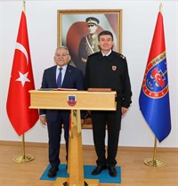 27.12.2023 tarihinde Kayseri Büyükşehir Belediye Başkanı Sn. Memduh BÜYÜKKILIÇ'ın Komutanlığımızı ziyareti